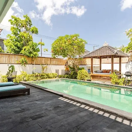 Villa Moyang In Nusa Dua