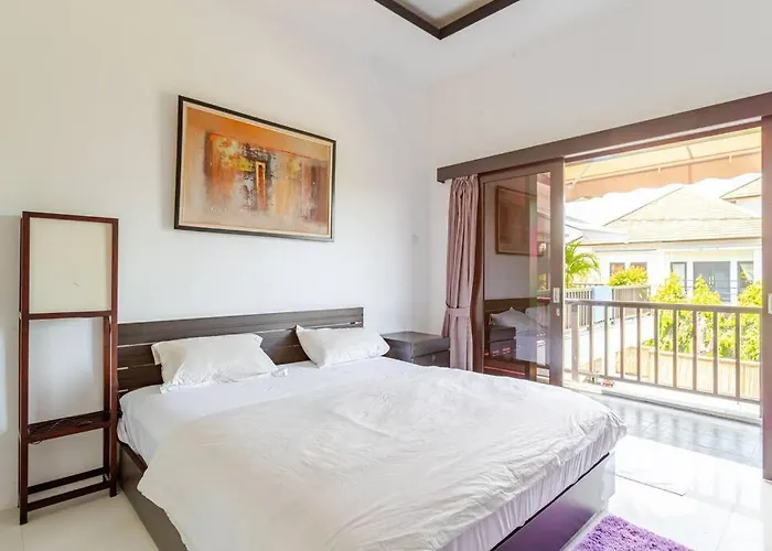 Villa With Private Pool In